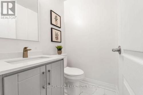 Upper - 57 Lord Simcoe Drive, Brampton, ON - Indoor Photo Showing Bathroom