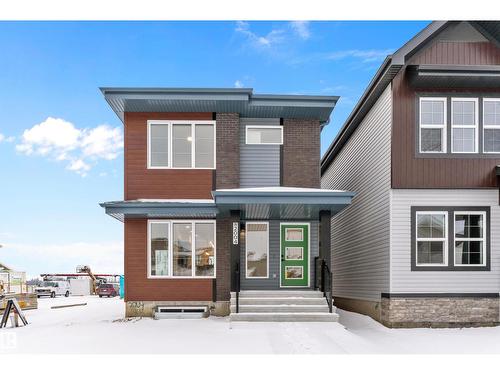 2004 191 ST NW  Edmonton, AB T6M 3E8