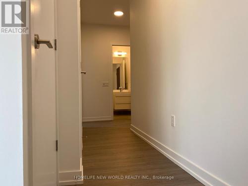 2108 - 39 Roehampton Avenue, Toronto, ON - Indoor Photo Showing Other Room