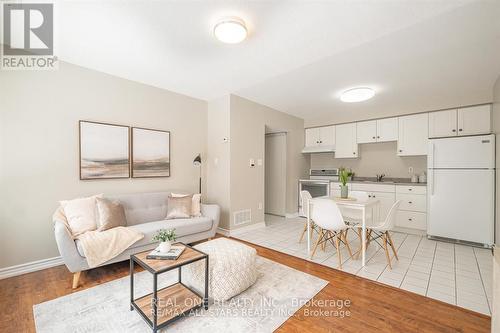 26 - 1 Testa Road, Uxbridge, ON - Indoor Photo Showing Living Room