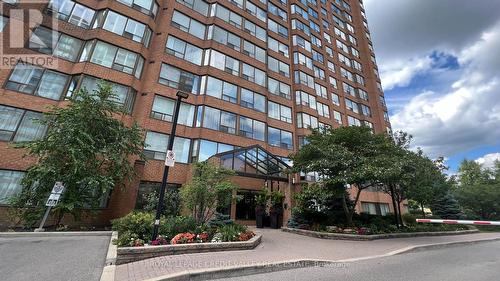 704 - 1270 MAPLE CROSSING BOULEVARD  Burlington, ON L7S 2J3