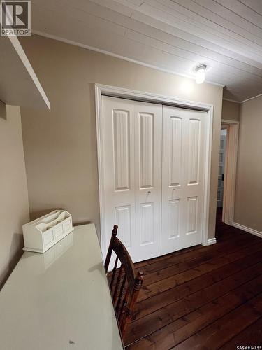 360 4Th Avenue W, Shaunavon, SK - Indoor