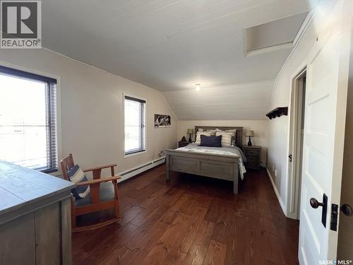 360 4Th Avenue W, Shaunavon, SK - Indoor Photo Showing Bedroom