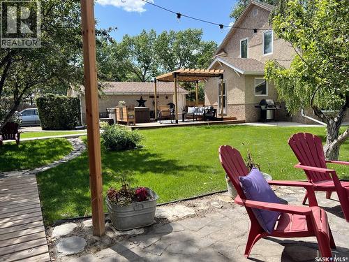 360 4Th Avenue W, Shaunavon, SK - Outdoor With Deck Patio Veranda