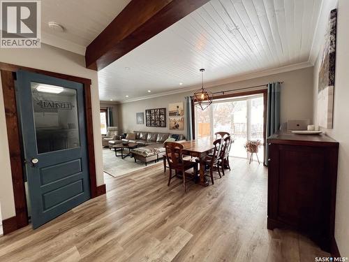 360 4Th Avenue W, Shaunavon, SK - Indoor