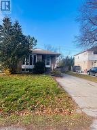 1262 NAPIER CRESCENT  Oakville, ON L6H 2A4