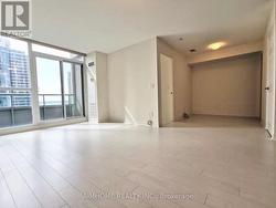 1525 - 25 LOWER SIMCOE STREET  Toronto, ON M5J 3A1