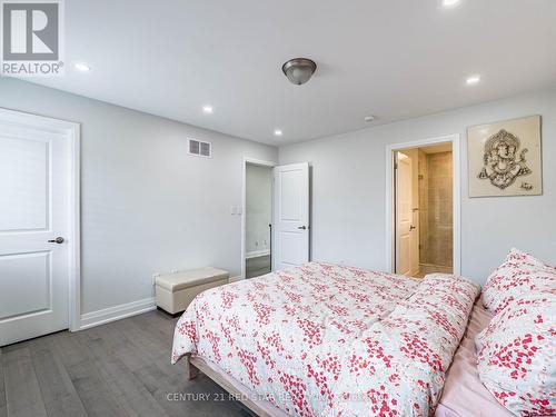 22 Rolling Rock Way, Brampton, ON - Indoor Photo Showing Bedroom