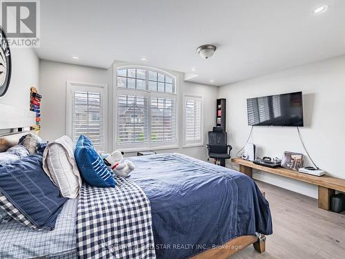 22 Rolling Rock Way, Brampton, ON - Indoor Photo Showing Bedroom