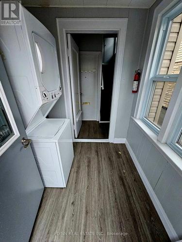 24 Empire Street, Welland, ON - Indoor Photo Showing Laundry Room