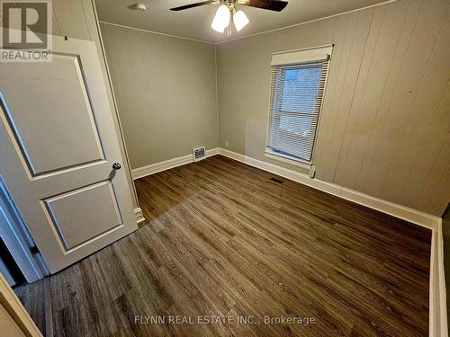 24 Empire Street, Welland, ON - Indoor Photo Showing Other Room