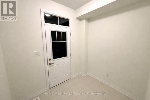 93 Marche Drive, Haldimand, ON - Indoor Photo Showing Other Room
