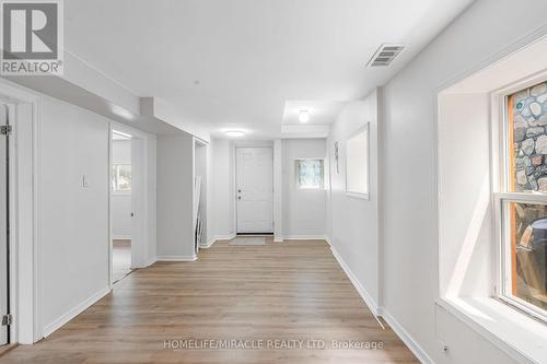 237 St. Julien Street, London East, ON - Indoor Photo Showing Other Room