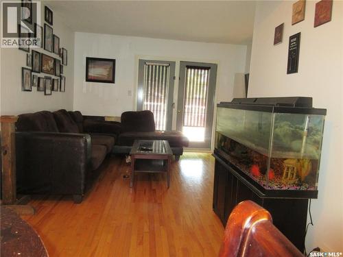 1341 Lacon Street, Regina, SK - Indoor