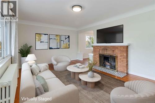 1835 Fernwood Rd  Victoria, BC V8T 2Y5