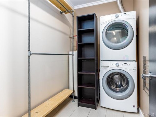 Salle de lavage - 420-750 32E Avenue, Montréal (Lachine), QC - Indoor Photo Showing Laundry Room