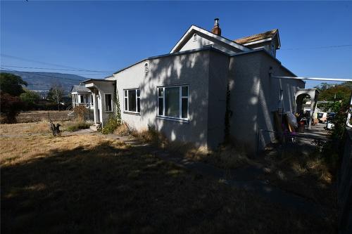 421 Wade Avenue  Penticton, BC V2A 1T1