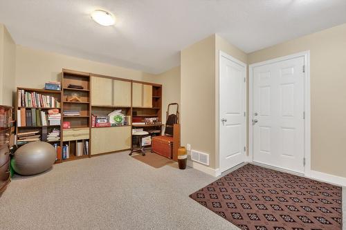 109-456 Mcphee Street, Kelowna, BC - Indoor