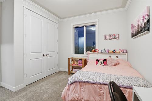 1332 Kinross Place, Kamloops, BC - Indoor Photo Showing Bedroom