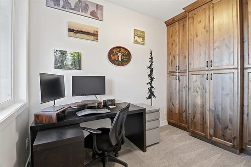 1332 Kinross Place, Kamloops, BC - Indoor Photo Showing Office