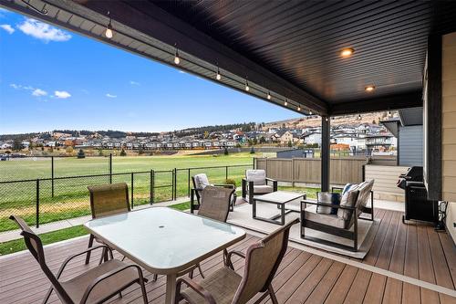 1332 Kinross Place, Kamloops, BC - Outdoor With Deck Patio Veranda With Exterior