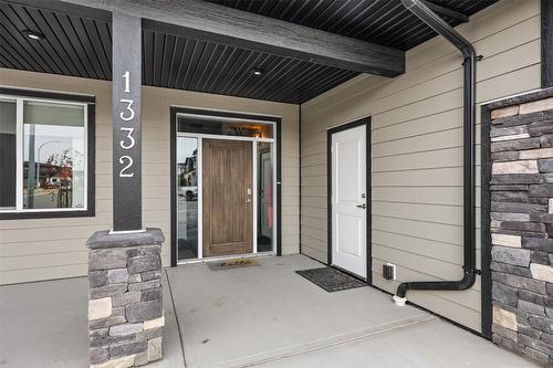 1332 Kinross Place, Kamloops, BC - Outdoor With Exterior