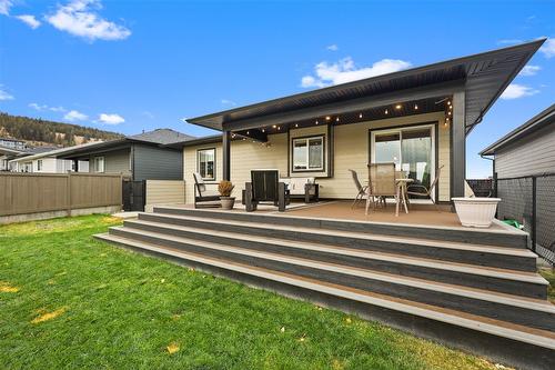1332 Kinross Place, Kamloops, BC - Outdoor With Deck Patio Veranda