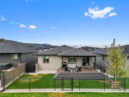 1332 Kinross Place, Kamloops, BC - Outdoor With Deck Patio Veranda