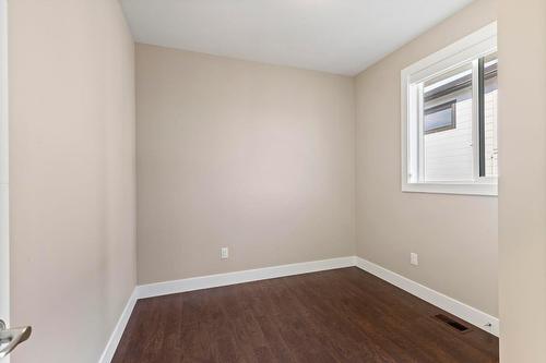 11582 Middleton Road, Lake Country, BC - Indoor Photo Showing Other Room