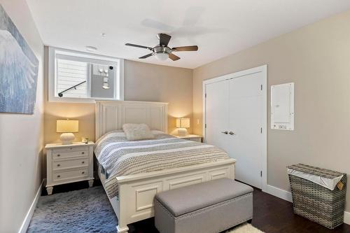 11582 Middleton Road, Lake Country, BC - Indoor Photo Showing Bedroom