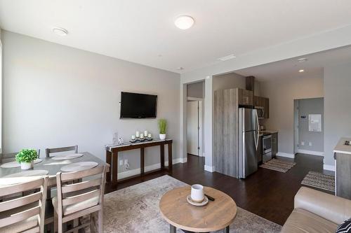 11582 Middleton Road, Lake Country, BC - Indoor Photo Showing Other Room