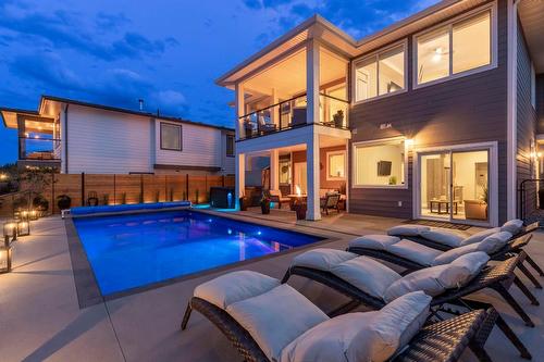 11582 Middleton Road, Lake Country, BC - Outdoor With In Ground Pool With Exterior