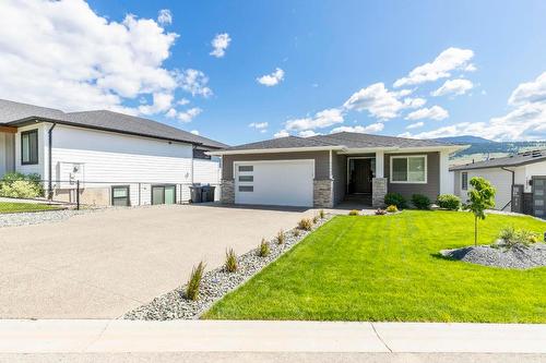 11582 Middleton Road, Lake Country, BC - Outdoor With Facade