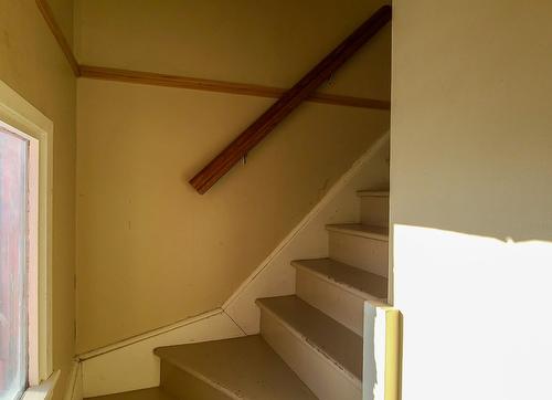 402 Cranbrook Street, Kimberley, BC - Indoor Photo Showing Other Room