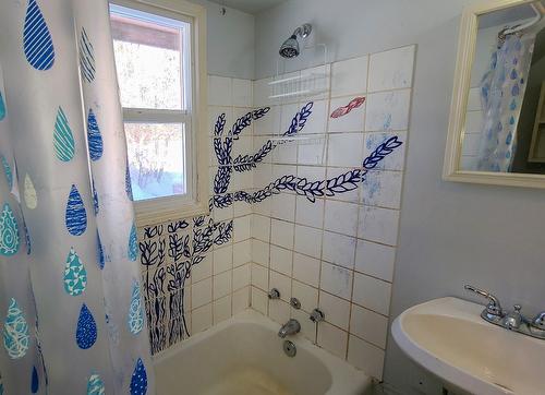 402 Cranbrook Street, Kimberley, BC - Indoor Photo Showing Bathroom