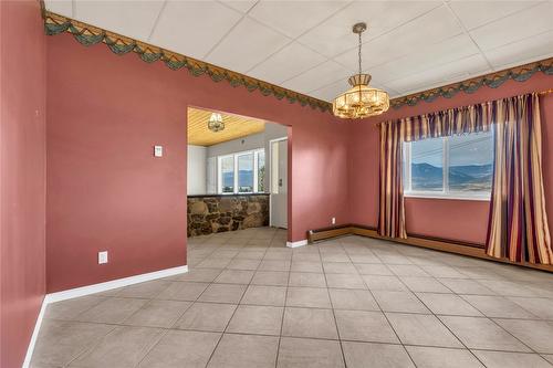 760 Hudson Street, Penticton, BC - Indoor Photo Showing Other Room