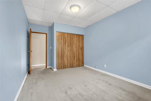 760 Hudson Street, Penticton, BC - Indoor Photo Showing Other Room
