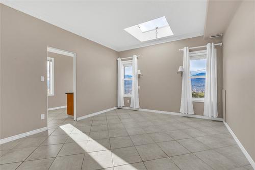 760 Hudson Street, Penticton, BC - Indoor Photo Showing Other Room