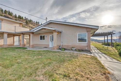 760 Hudson Street, Penticton, BC - Outdoor