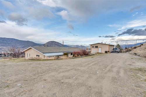 760 Hudson Street, Penticton, BC - Outdoor