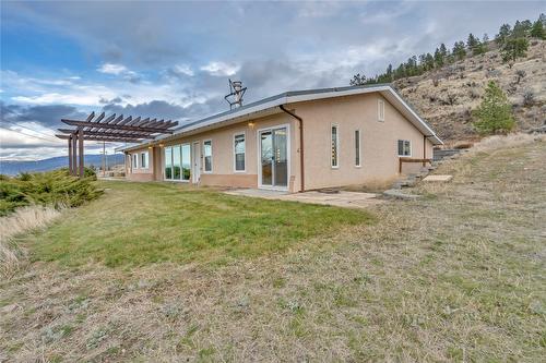760 Hudson Street, Penticton, BC - Outdoor