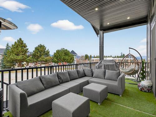 5300 Hedeman Court, Kelowna, BC - Outdoor With Exterior