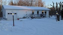 12 McPherson DR  Whytewold, MB R0C 2B0