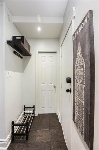 3-79 Smith St, Winnipeg, MB 