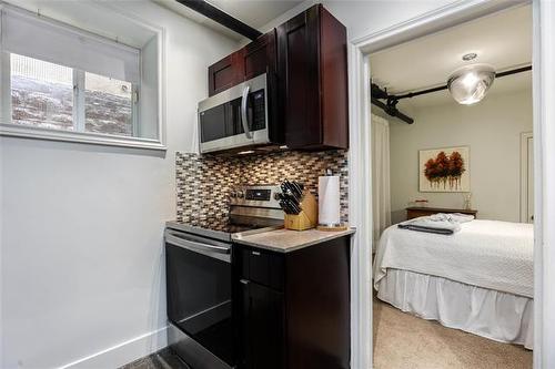 3-79 Smith St, Winnipeg, MB 