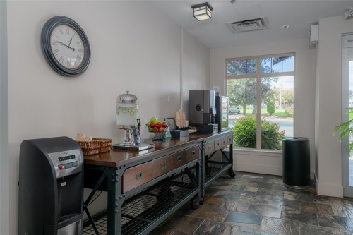 310D-1730 Riverside Lane, Courtenay, BC - Indoor