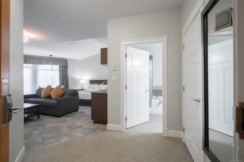 310D-1730 Riverside Lane, Courtenay, BC - Indoor