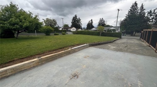 4219 Hollywood St, Port Alberni, BC 