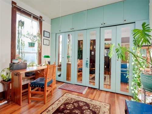 1029 Queens Ave, Victoria, BC - Indoor