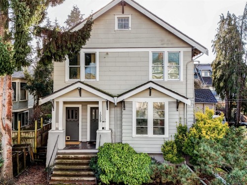 1029 Queens Ave, Victoria, BC - Outdoor With Facade